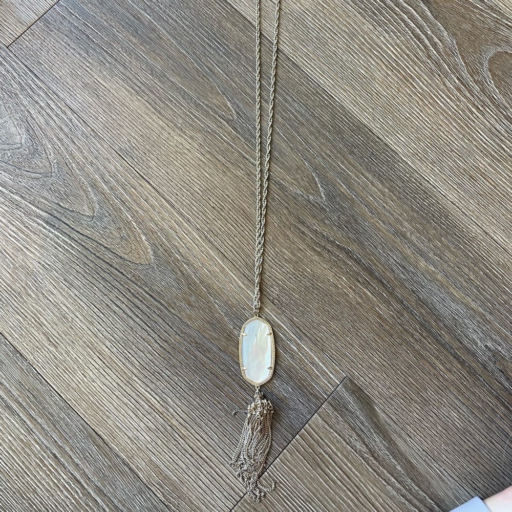 Kendra Scott Pendant Necklace
